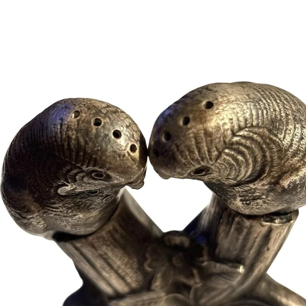 VTG‎ Weidlich Bros Silverplate Parrots Salt and Pepper Set WB Mfg Co Collectible